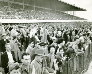 A crowd enjoys horse racing at Bay Meadows. Morgue08. April 28, 1951,